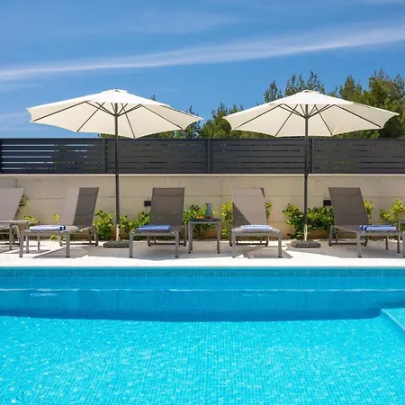Ferienhaus Fur 10 Personen In Sria, Dalmatien Norddalmatien - B60644